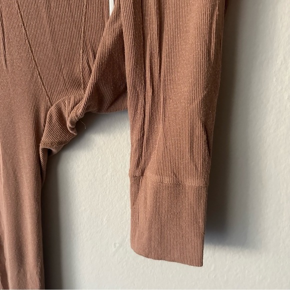 SKIMS SIENNA LIMITED EDITION TEAM USA BOXER LEGGINGS Small - Picture 9 of 11